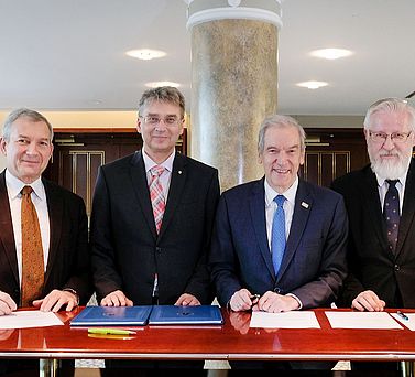 Unterzeichnung der Kooperationsvert&auml;ge mit den Baltischen Wissenschaftsakademien