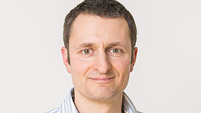 Portrait Prof. Dr. Kay Gruenewald