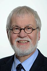 Portrait Prof. Dr. Dr. Dr. h. c. Johannes Schilling