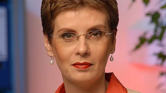 Portrait Prof. Dr.-Ing. habil. Prof. E. h. Kerstin Thurow