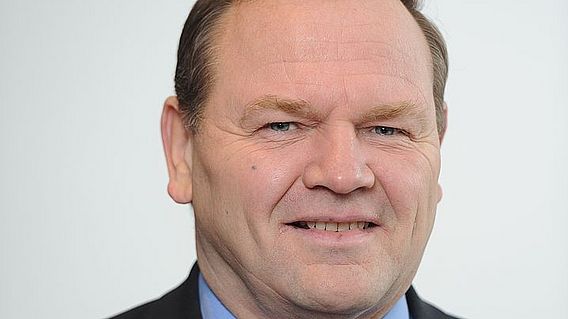 Portrait Prof. Dr. Cord Jakobeit