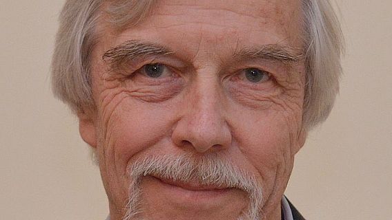 Portrait Prof. Dr. Rolf-Dieter Heuer