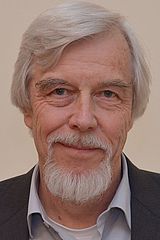 Portrait Prof. Dr. Rolf-Dieter Heuer