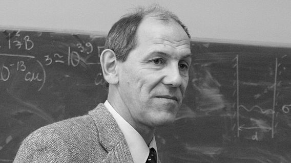 Portrait Prof. Dr. Valery Rubakov