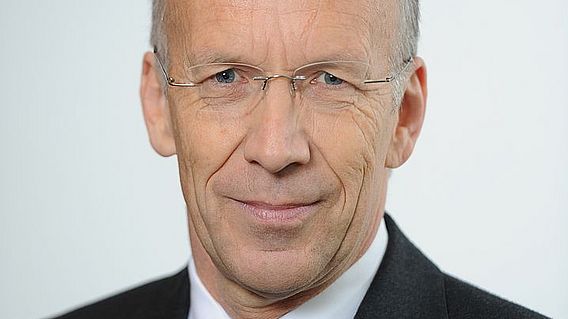 Portrait Prof. Dr. Ansgar W. Lohse