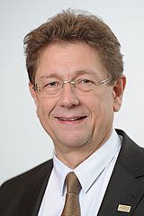Portrait Prof. Dr. Siegfried Oechsle
