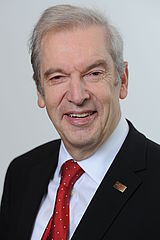 Portrait Prof. Dr.-Ing. habil. Prof. E. h. Edwin J. Kreuzer