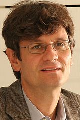 Portrait Prof. Dr. Christian Buechel Systemische Neurowissenschaften