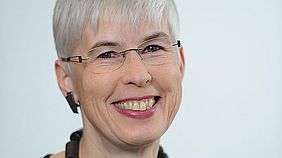 Portrait Prof. Dr. Anja Pistor-Hatam