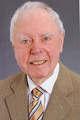 Portrait Prof. Dr. Walther Ludwig