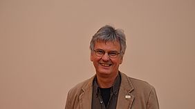 Portrait Prof. Dr. Jan Louis