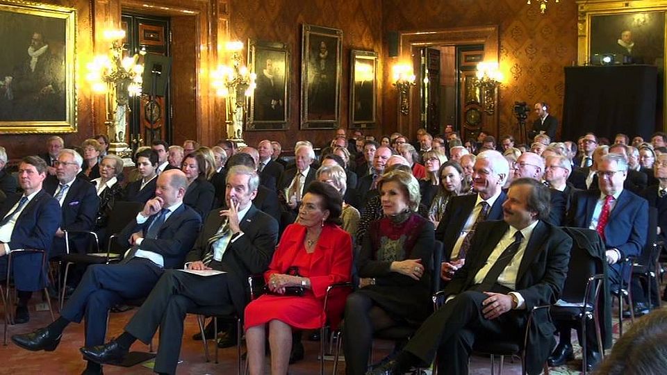 Verleihung des 4. Hamburger Wissenschaftspreises 2015