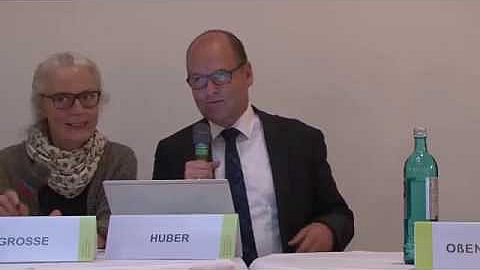 Podiumsdiskussion zu "Mobilit&auml;t f&uuml;r eine lebenswerte Stadt"