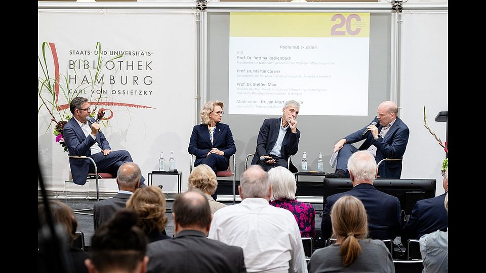 20 Jahre AdWHH: Festkolloquium &bdquo;Wissenschaft für die Gesellschaft&ldquo;, Podiumsdiskussion